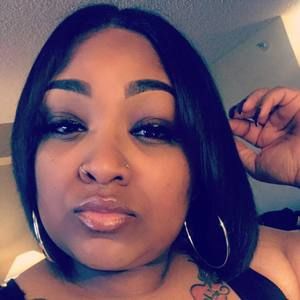 Meet your Posher, Briana